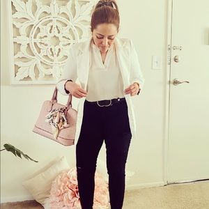 Meet your Posher, Cirley